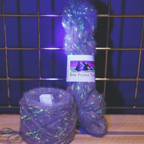 UV reactive yarns