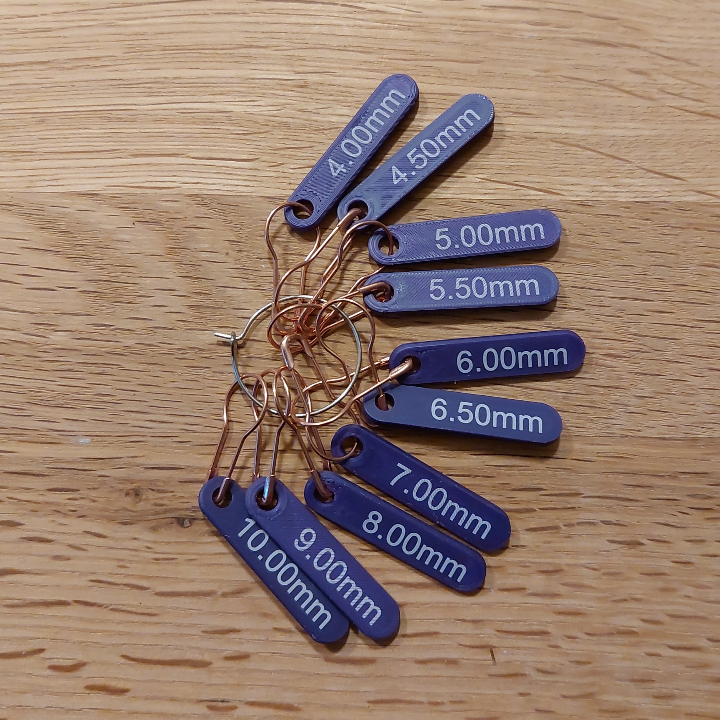 crochet hook / knitting needle size markers 4.00mm-10.00mm - Purple
